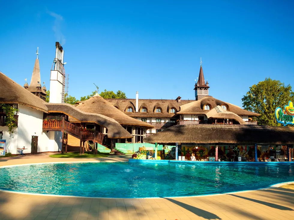 travel program image