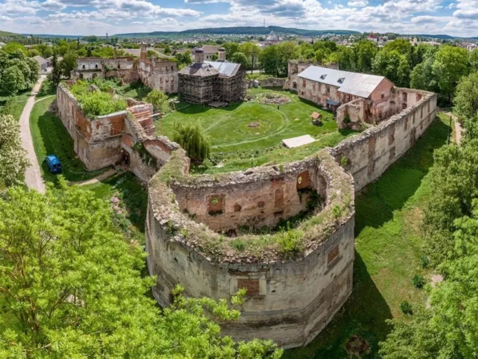 travel program image