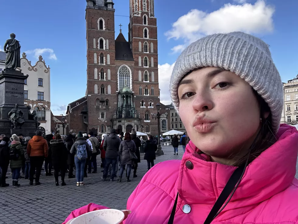 travel program image