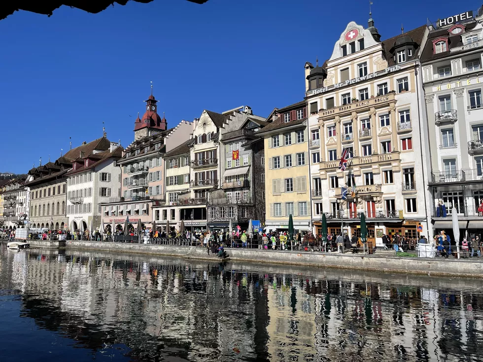 travel program image