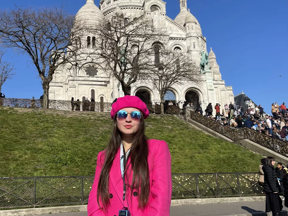 travel program image