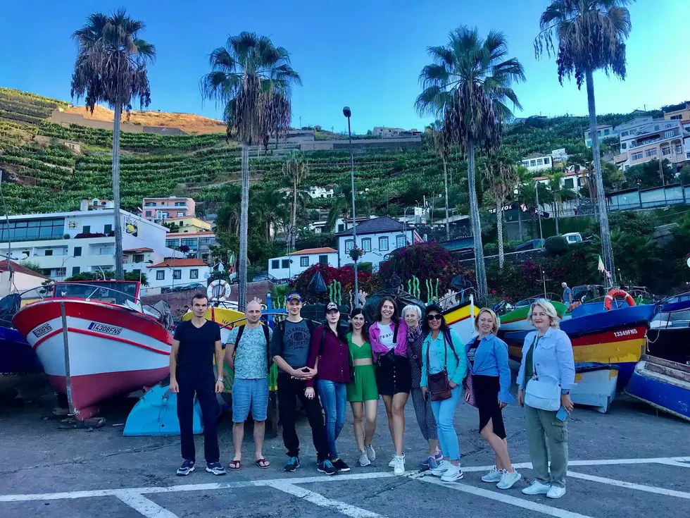 travel program image