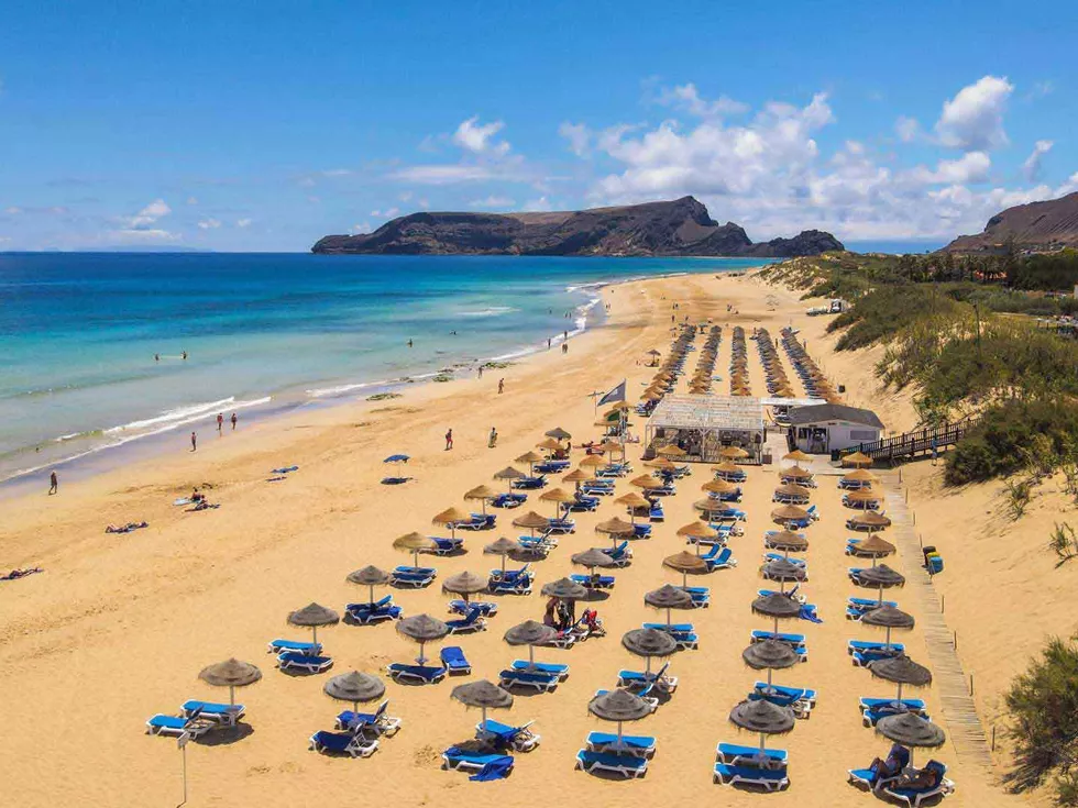 travel program image