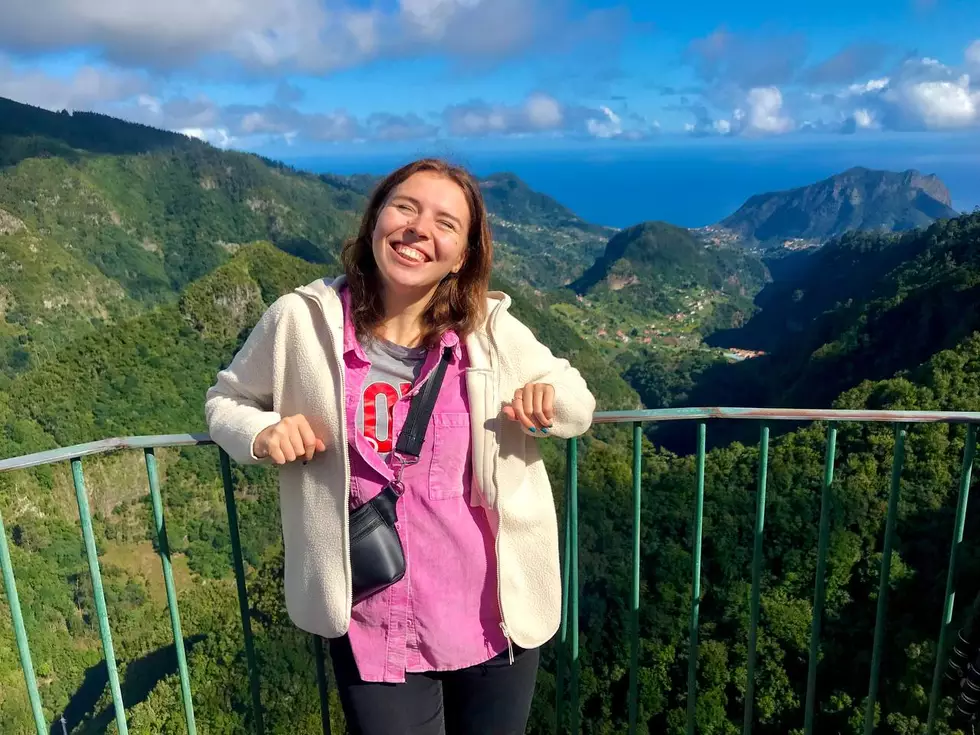 travel program image