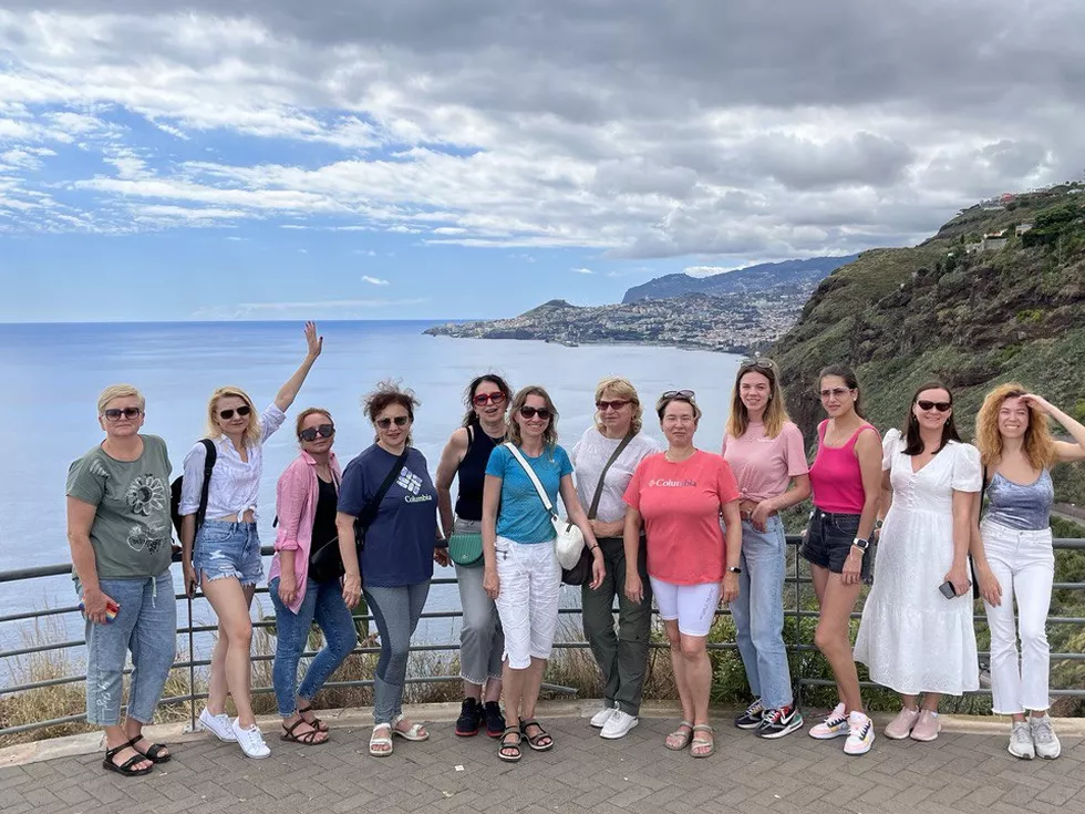 travel program image