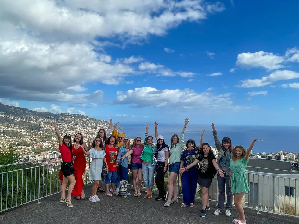travel program image