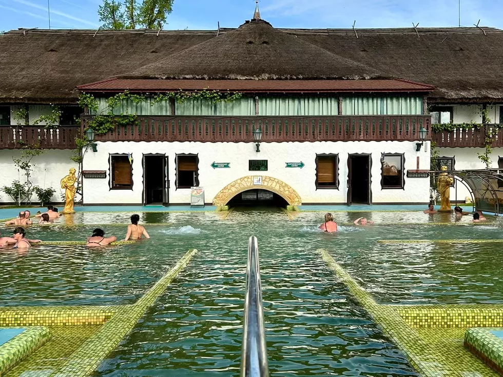 travel program image