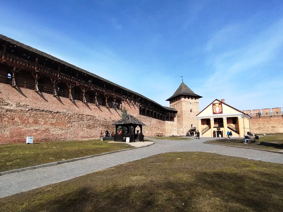 travel program image