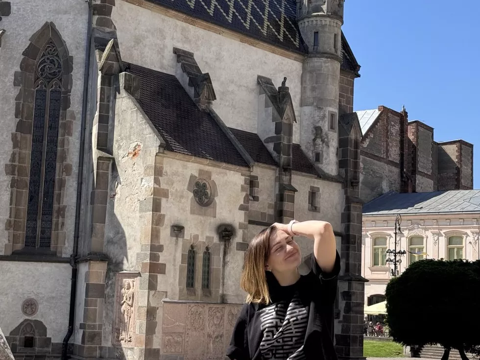 travel program image