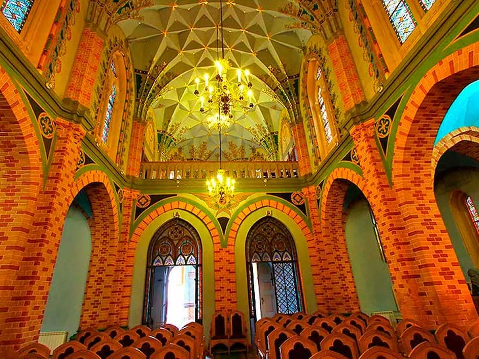 travel program image