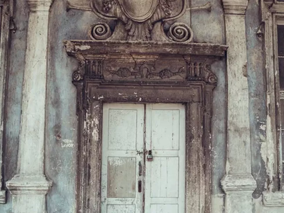 travel program image