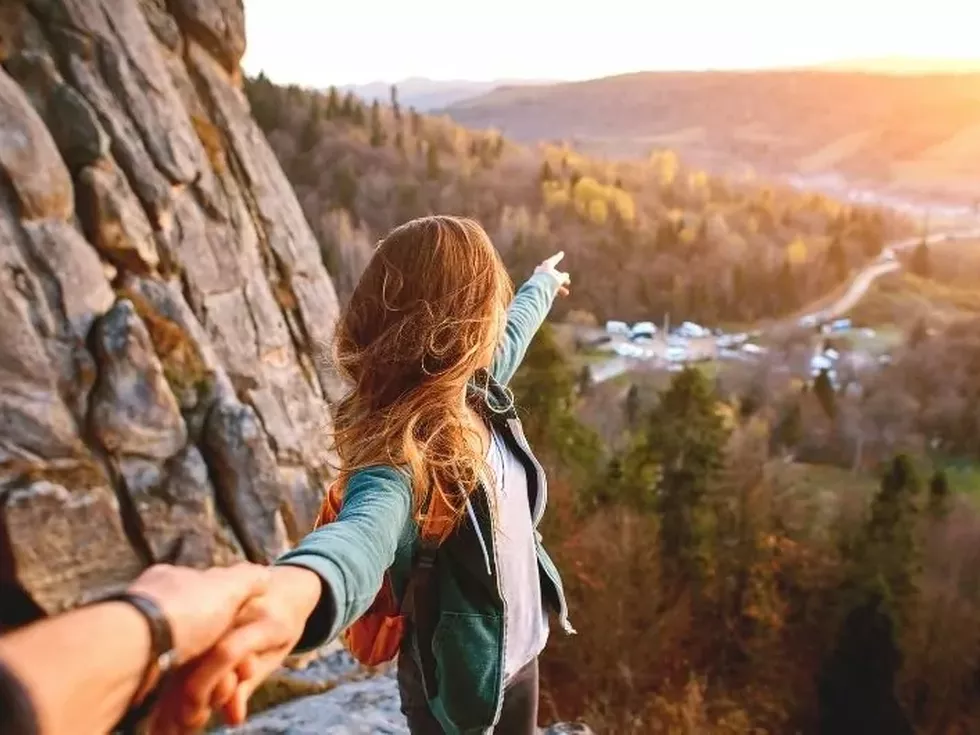 travel program image