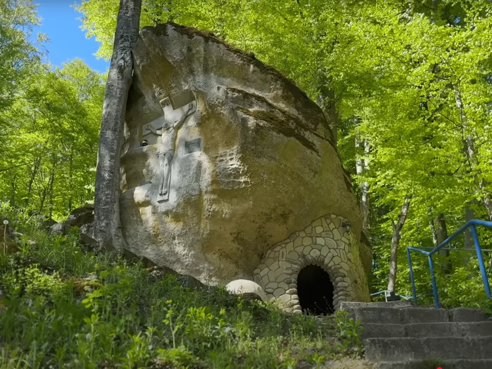 travel program image