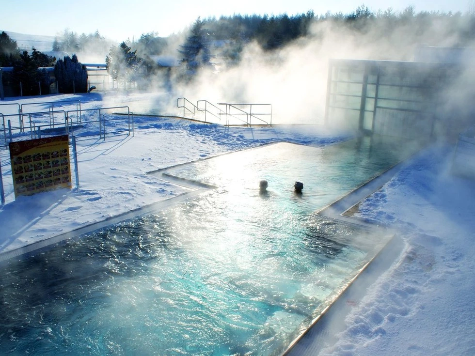 travel program image