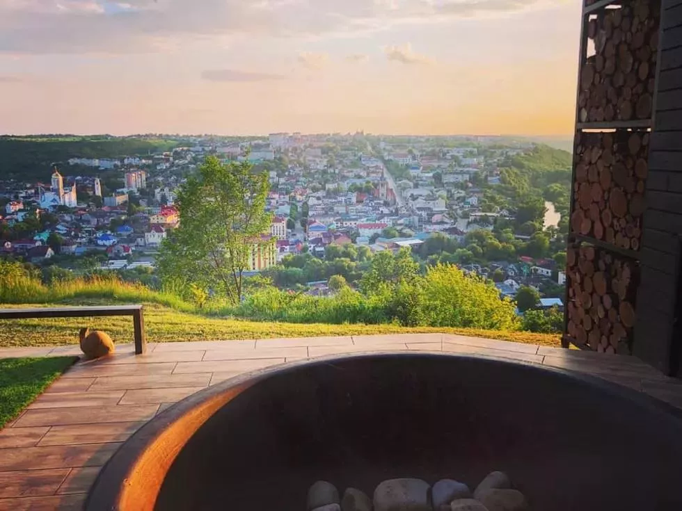 travel program image