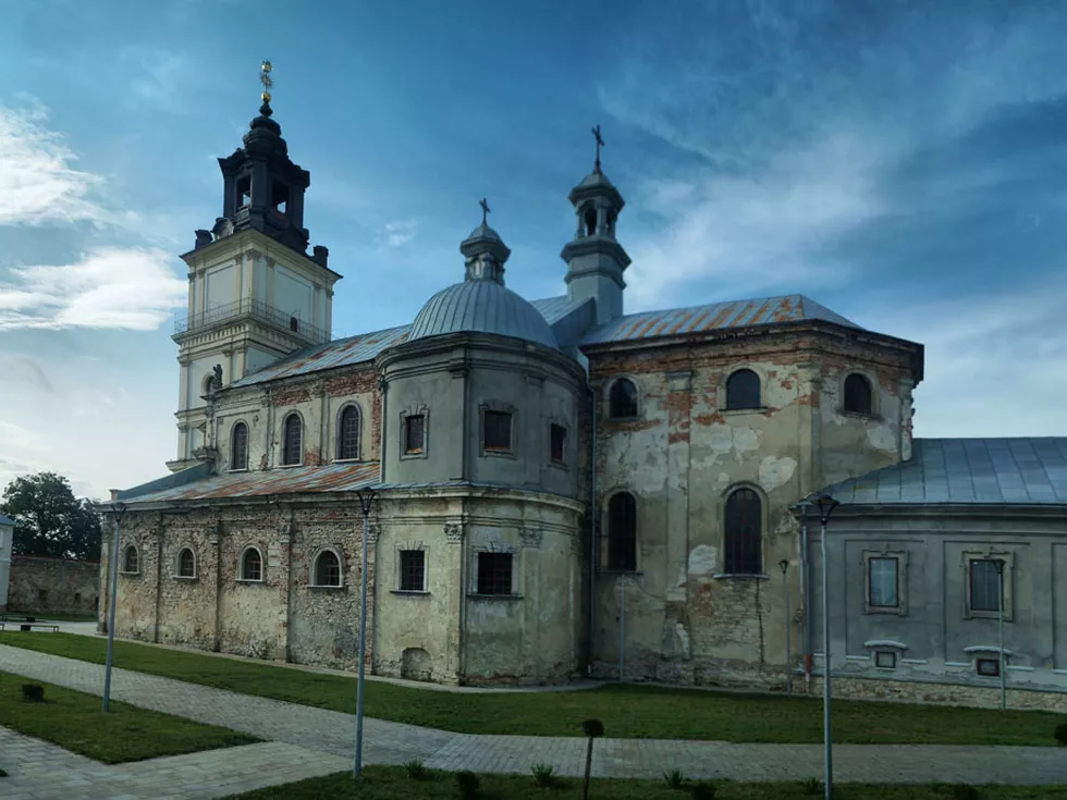 travel program image