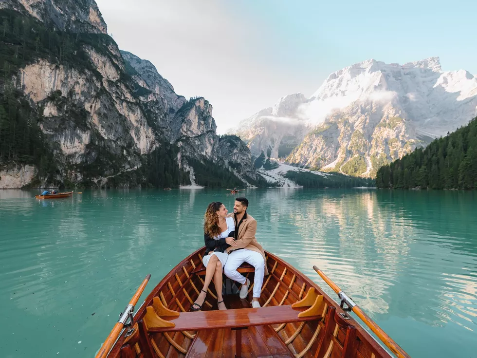 travel program image