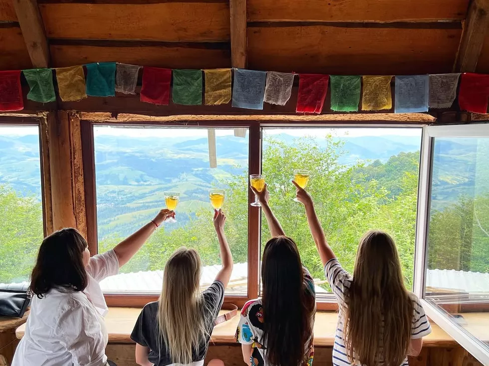 travel program image