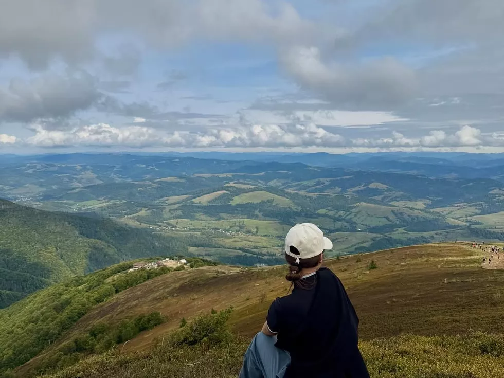 travel program image