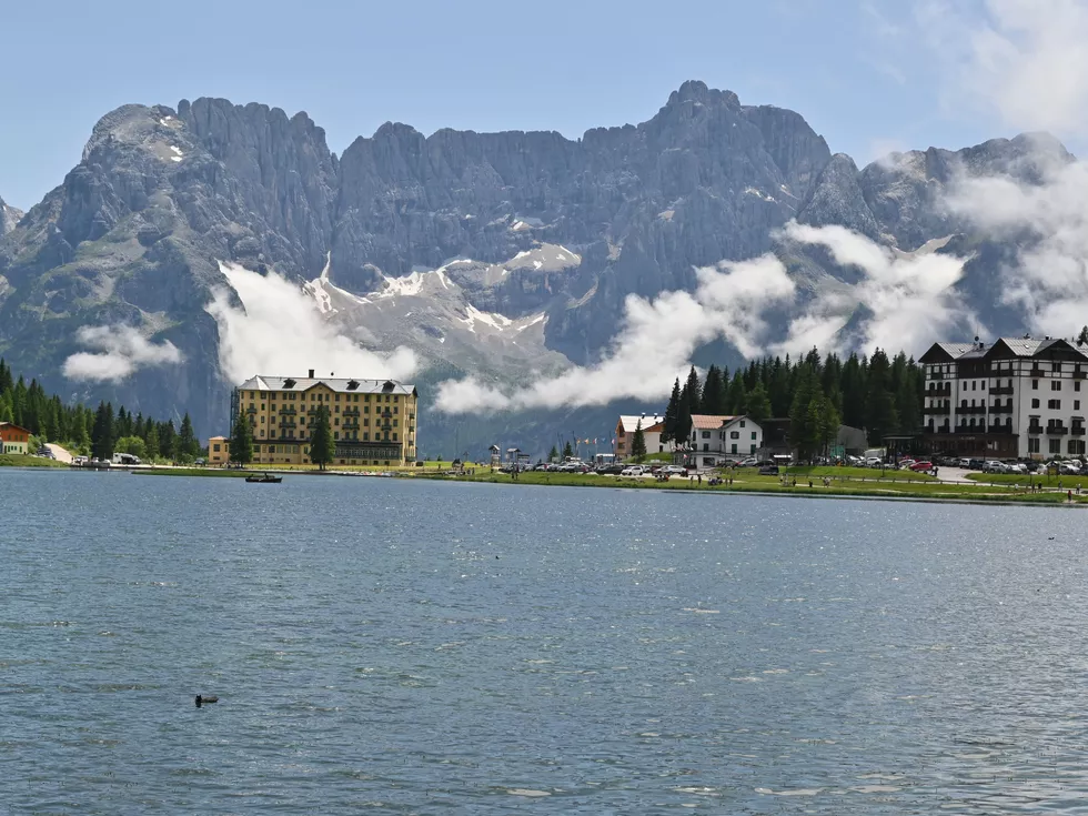 travel program image
