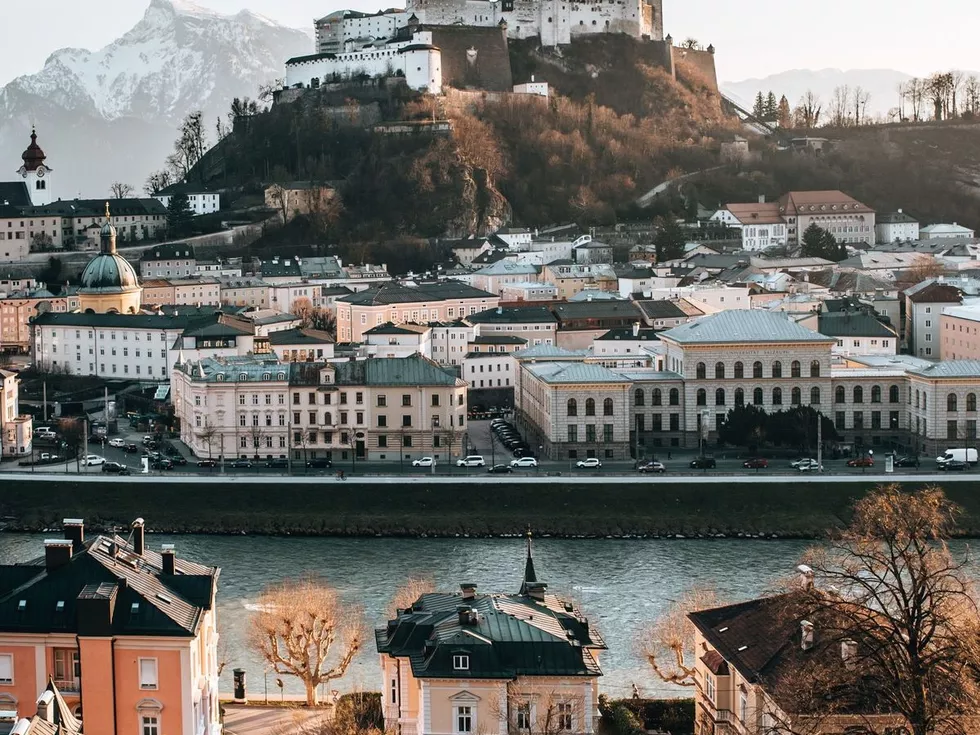 travel program image