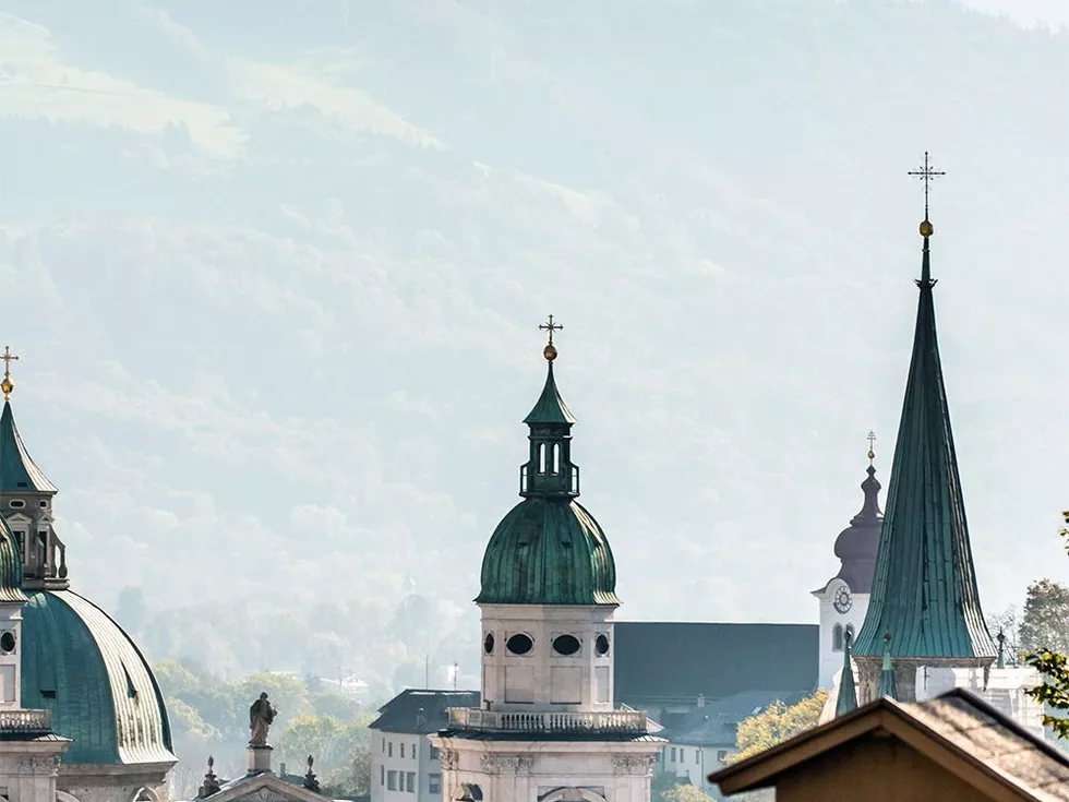 travel program image
