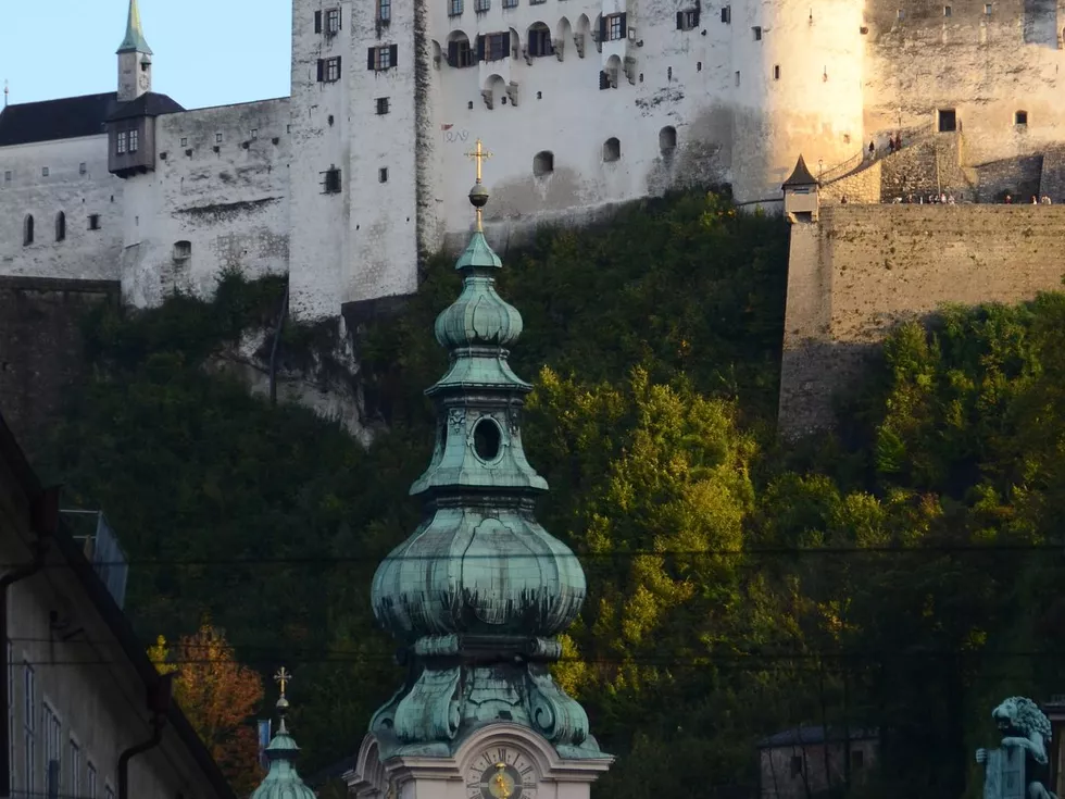 travel program image