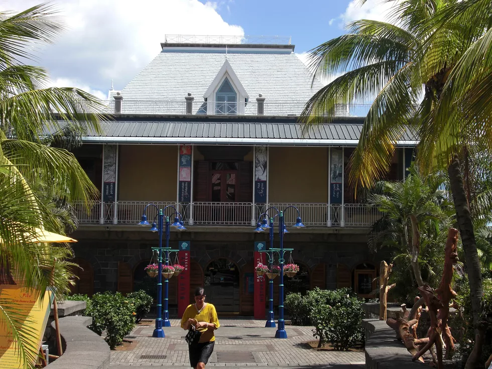 travel program image