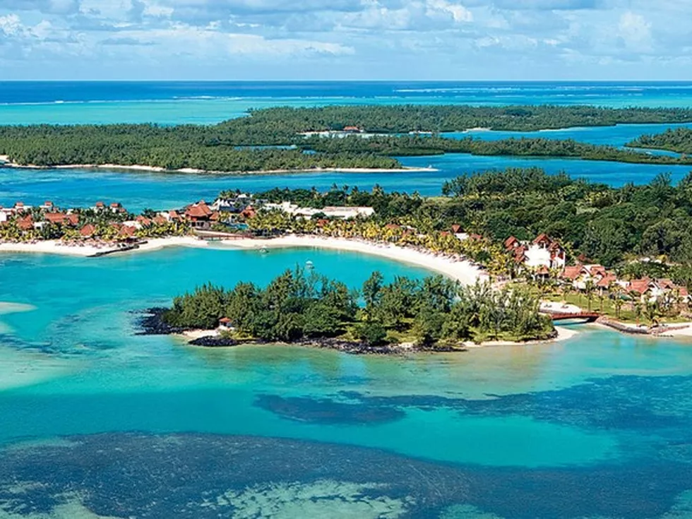 travel program image