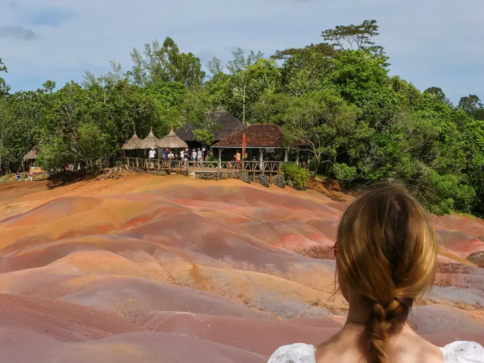 travel program image