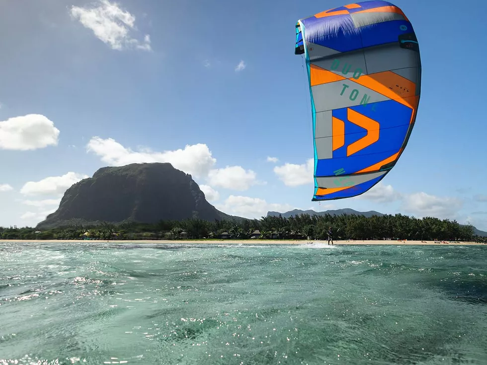 travel program image