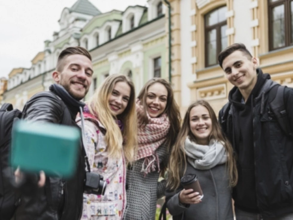 travel program image