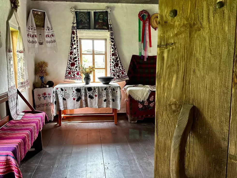 travel program image