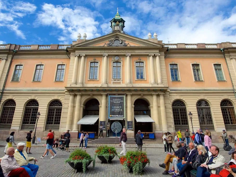travel program image