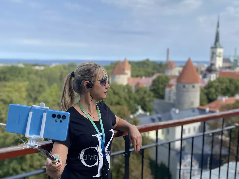 travel program image