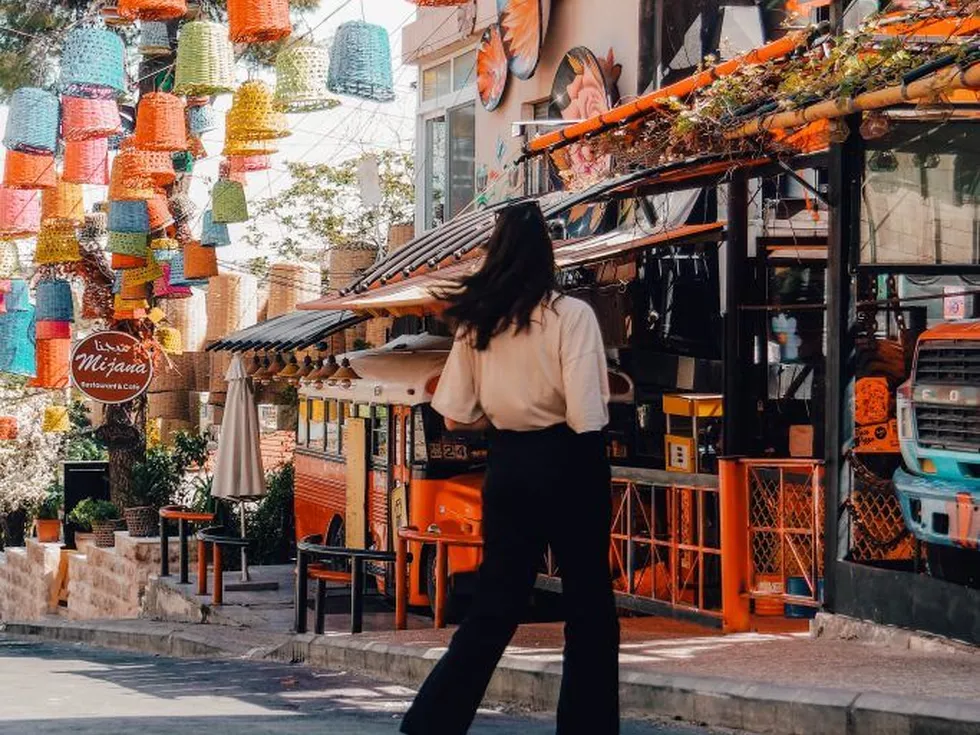 travel program image