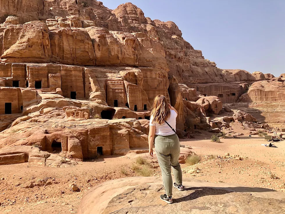 travel program image