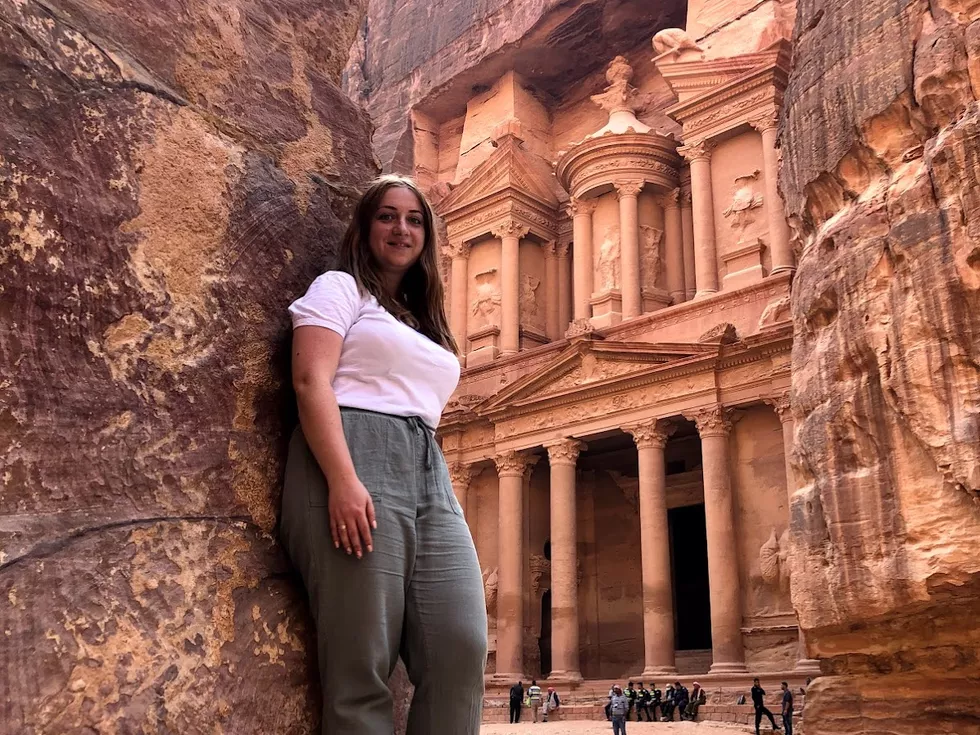 travel program image