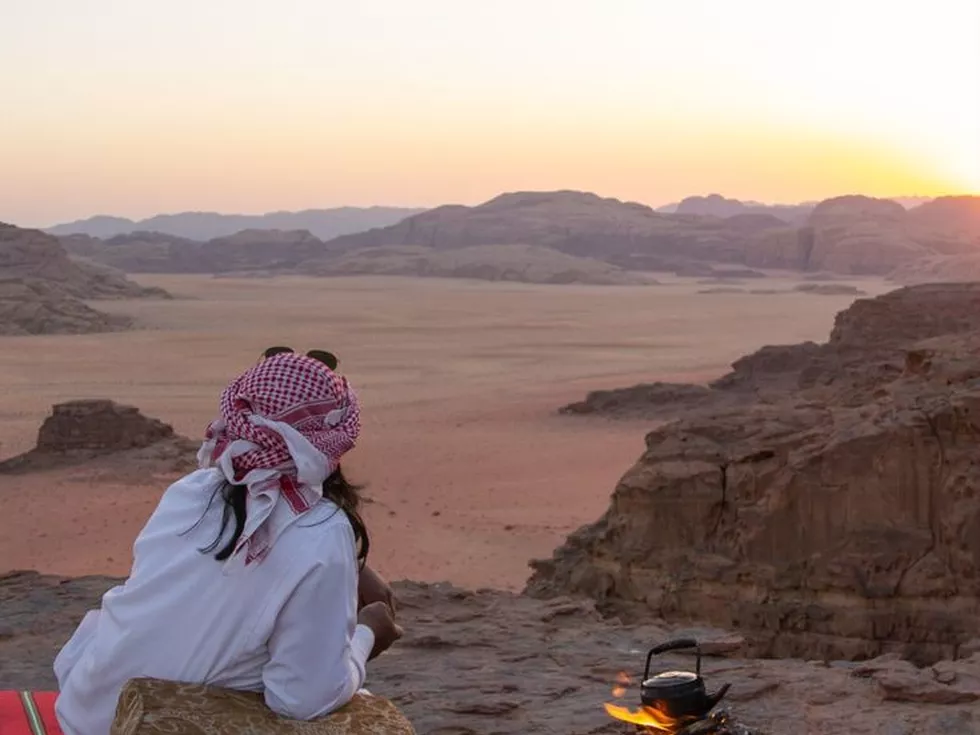 travel program image