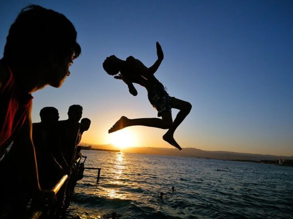 travel program image