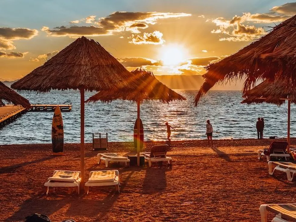 travel program image