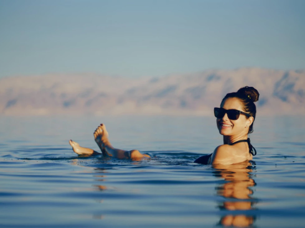 travel program image