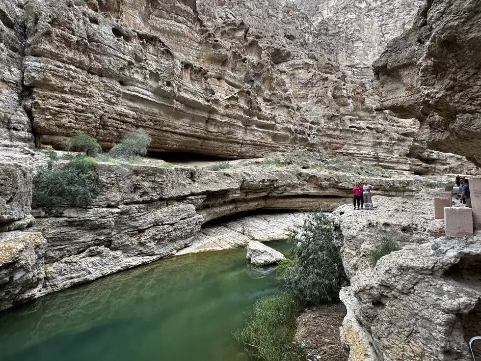 travel program image