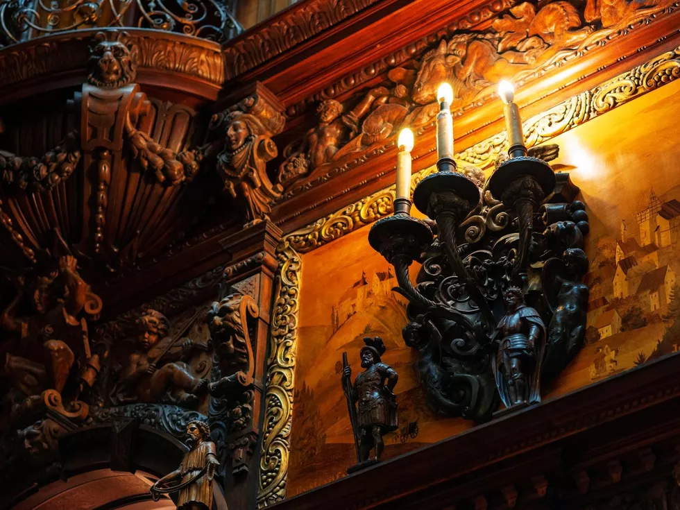 travel program image