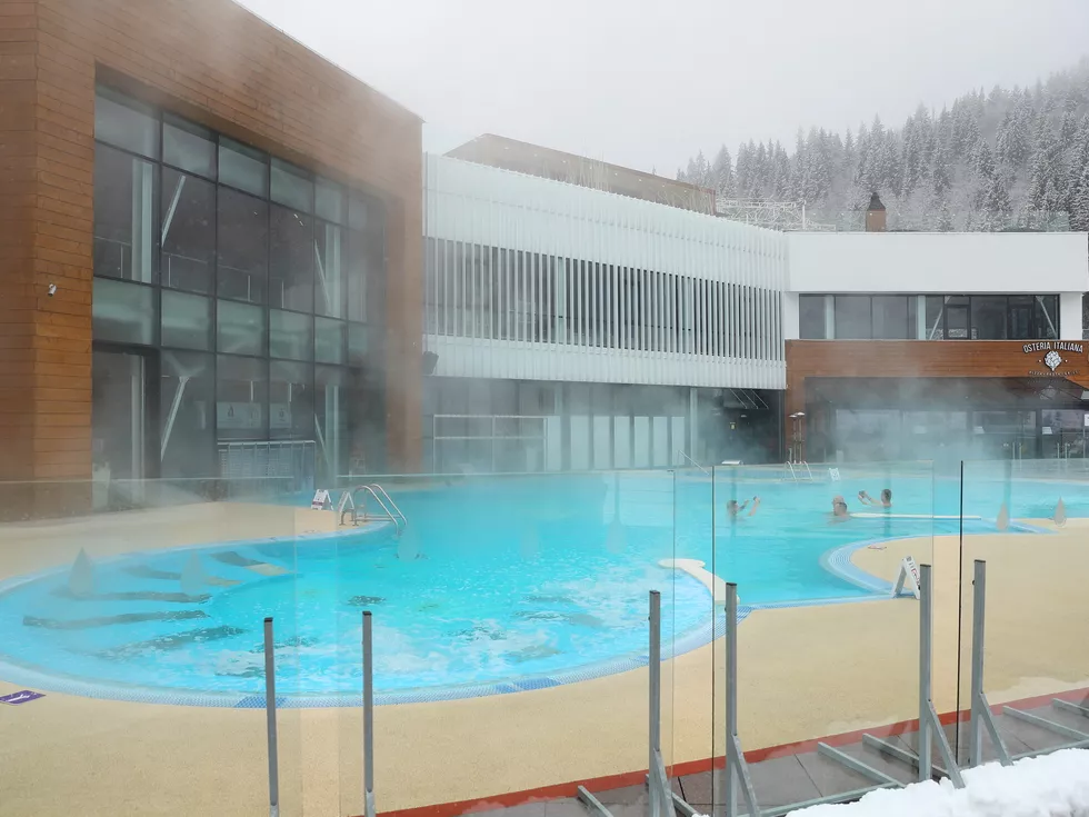 travel program image