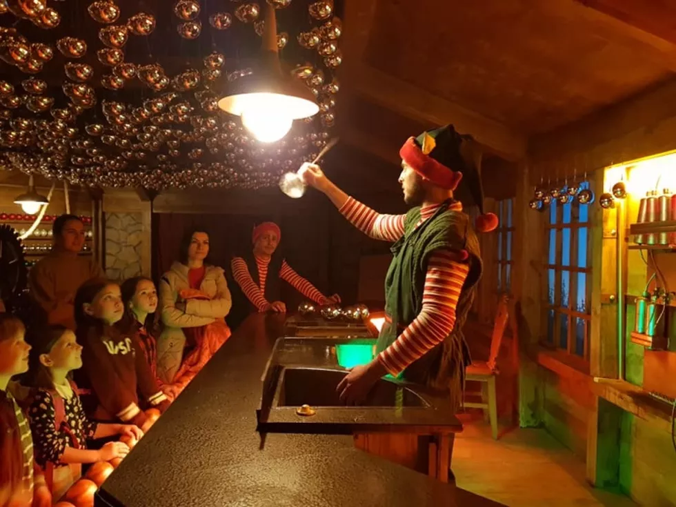 travel program image