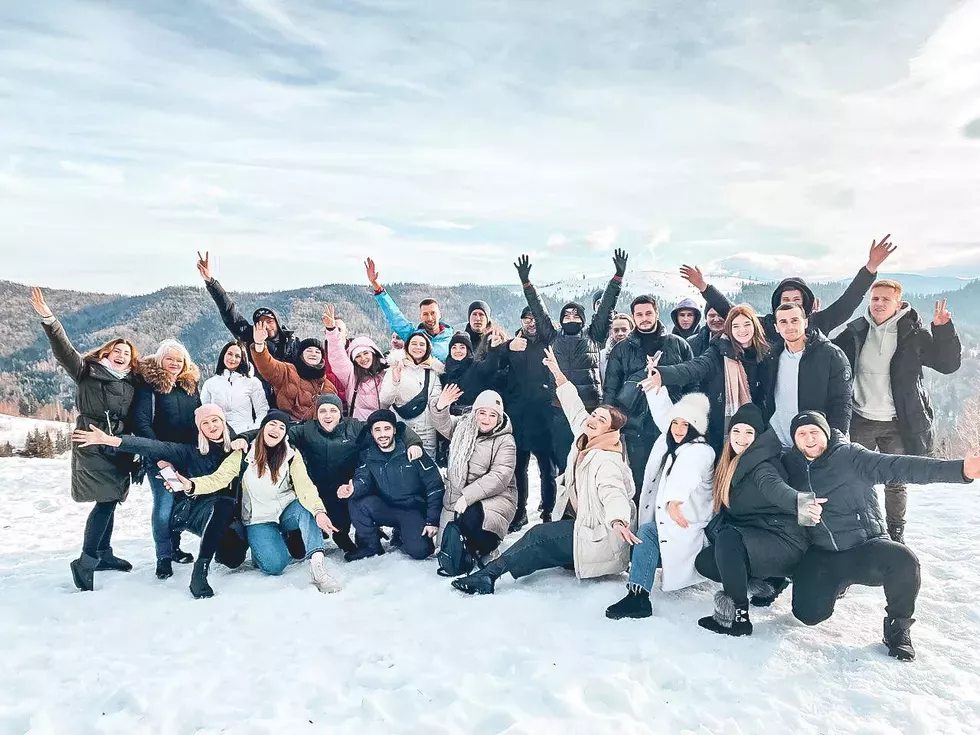 travel program image