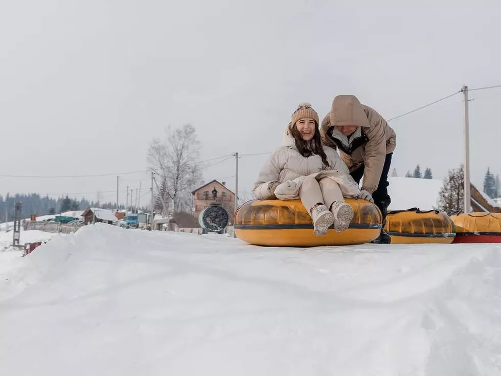 travel program image