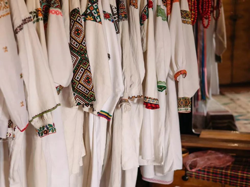 travel program image