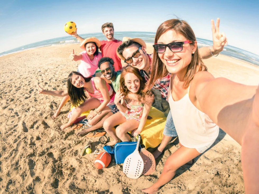 travel program image